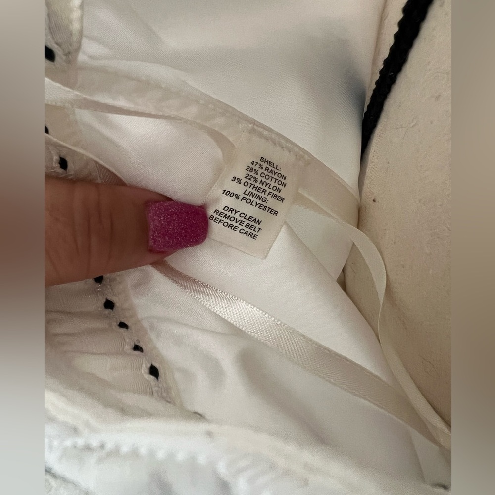 White House Black Market White Strapless Dress - Picture 5 of 5